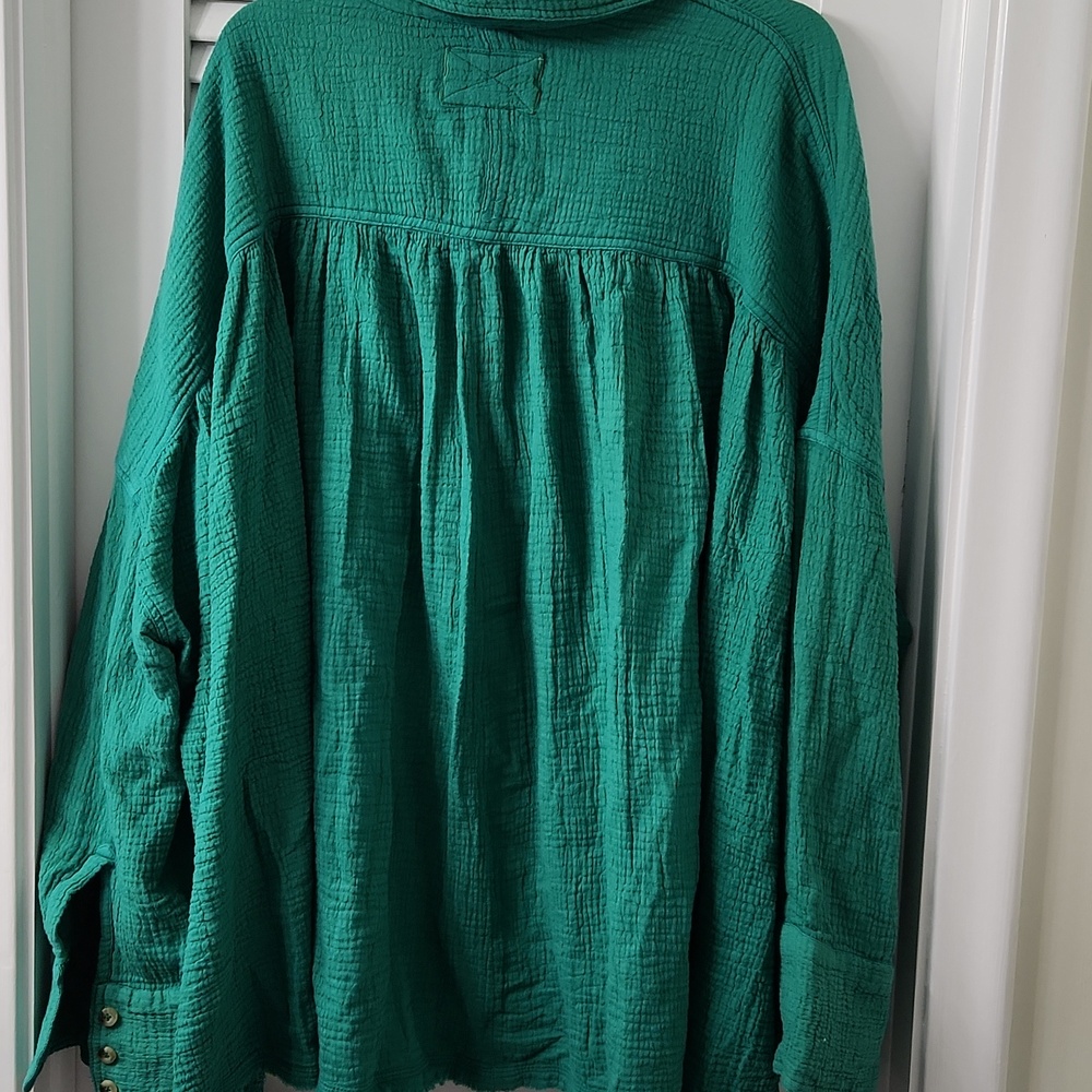 We The Free Lightweight Gauze Shirt in Teal - Picture 6 of 12